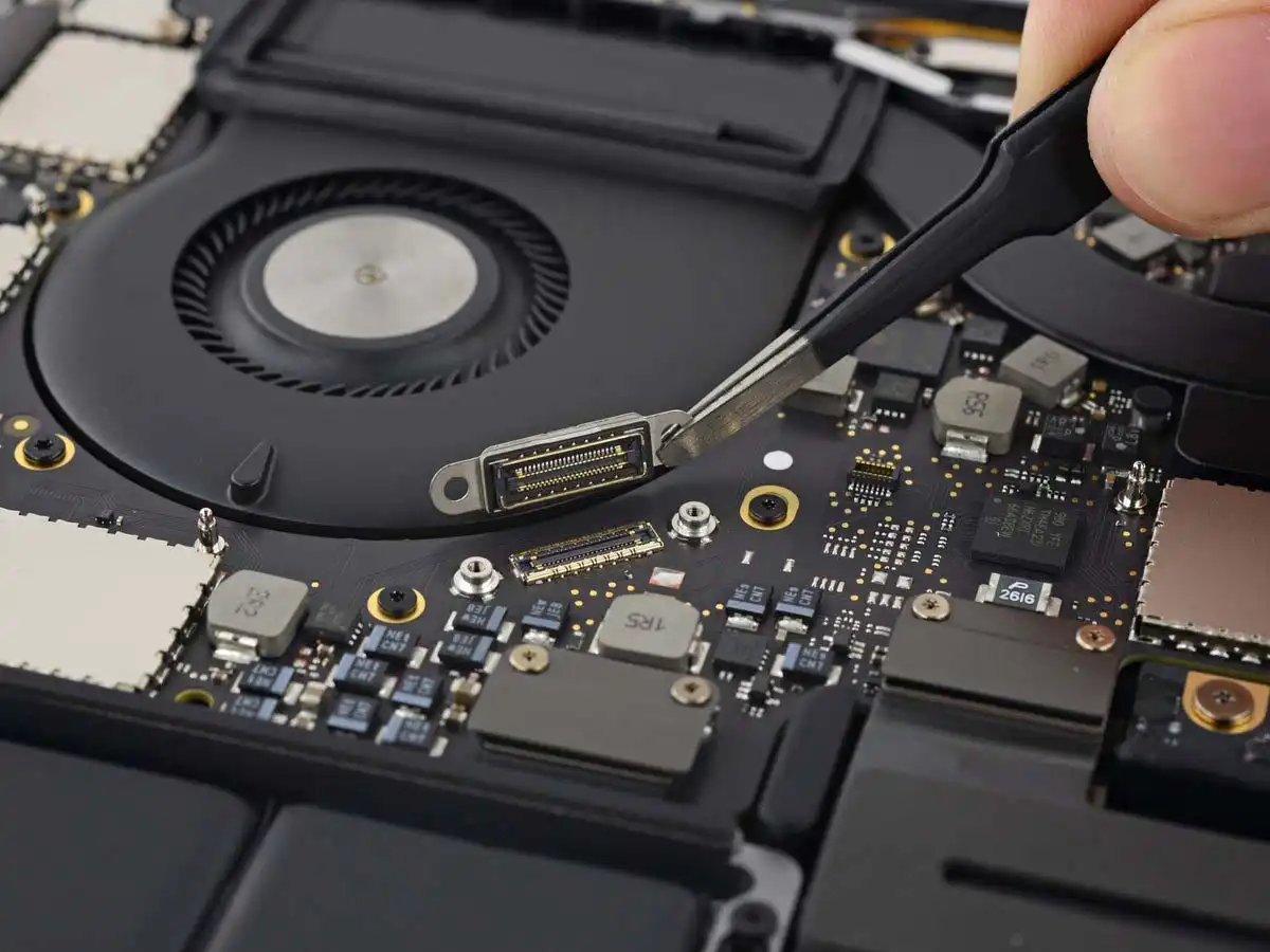 чистка Apple MacBook в Шатуре