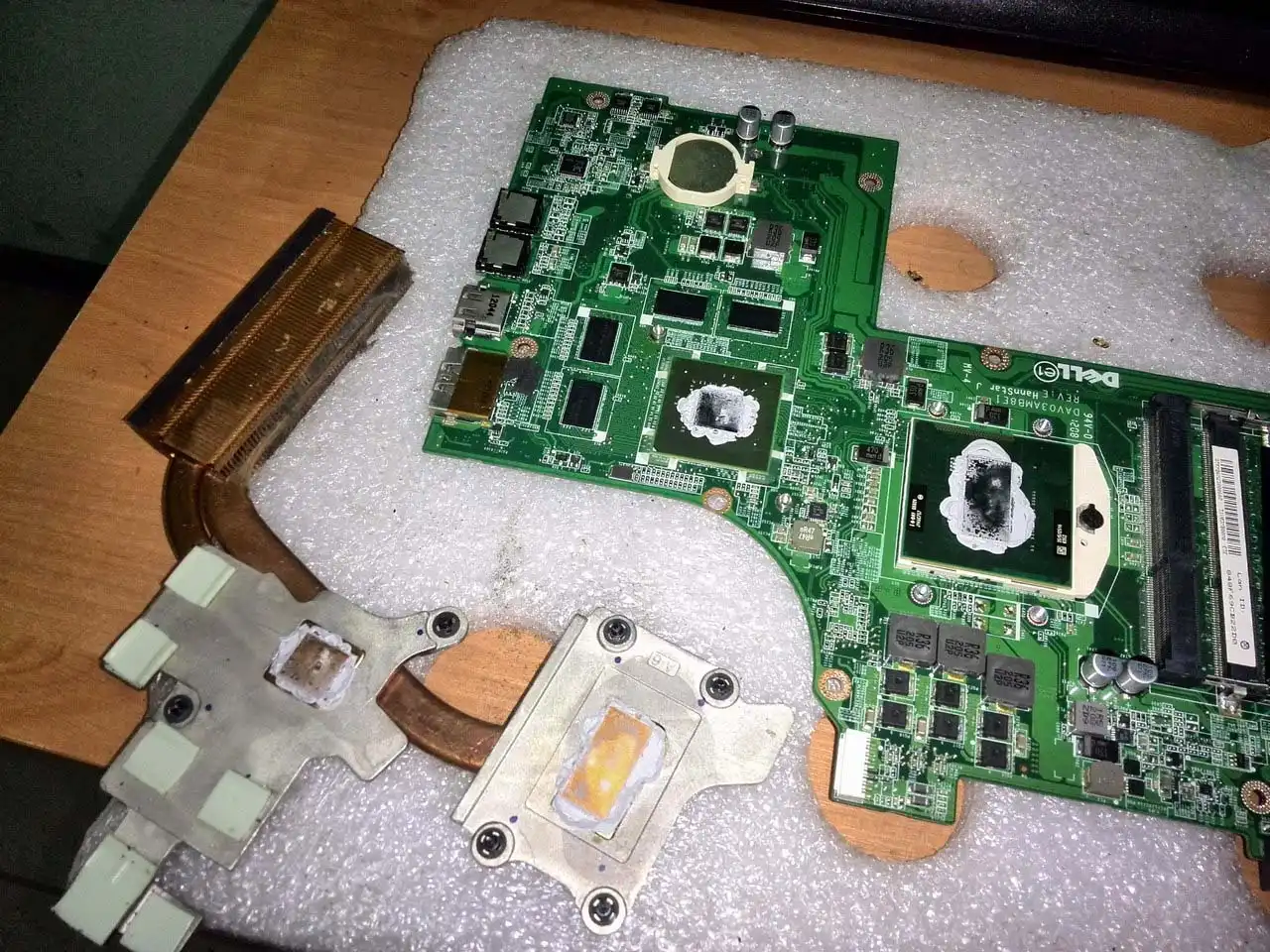 чистка ноутбука Dell в Шатуре
